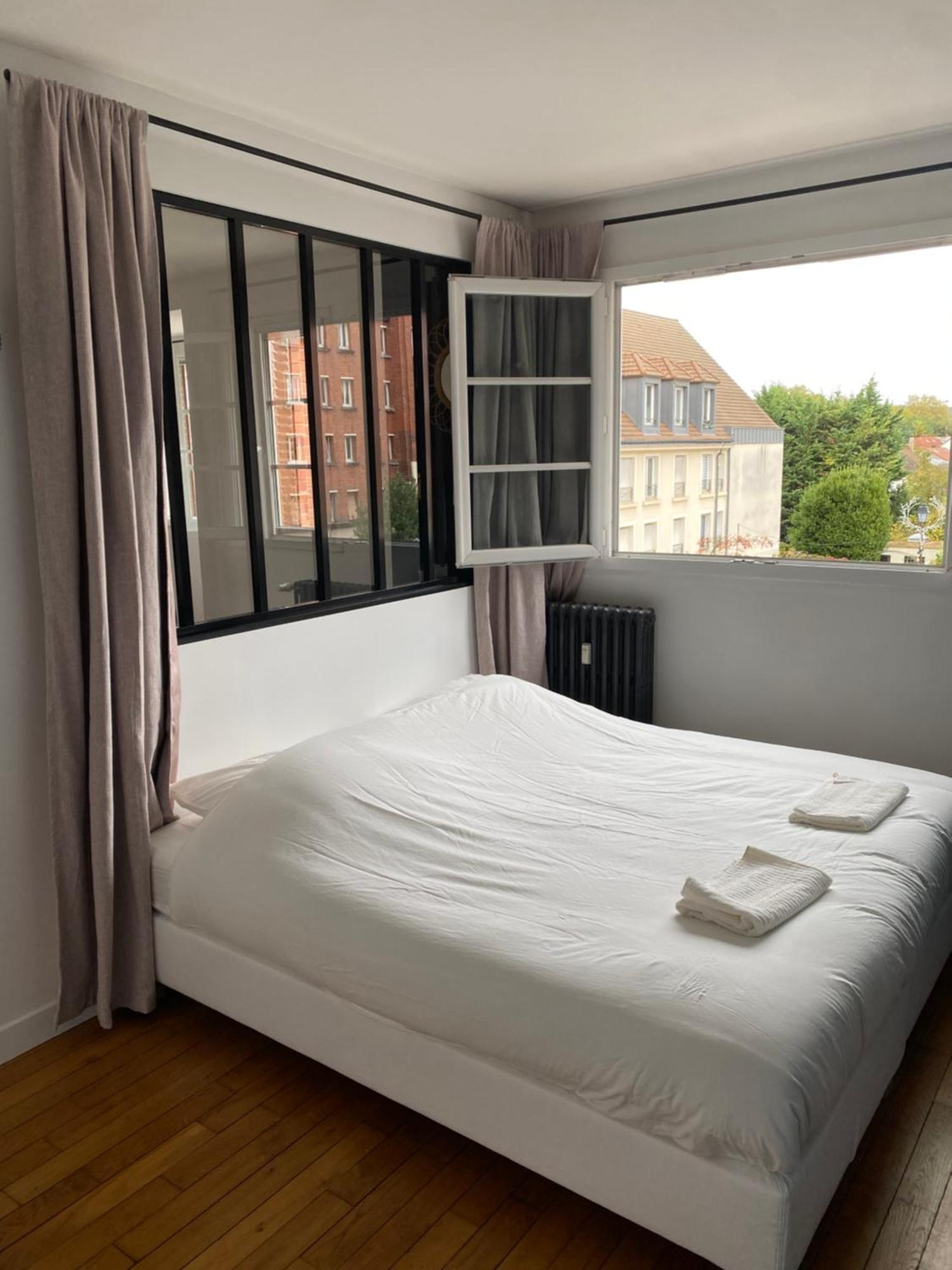 2 Apartment *